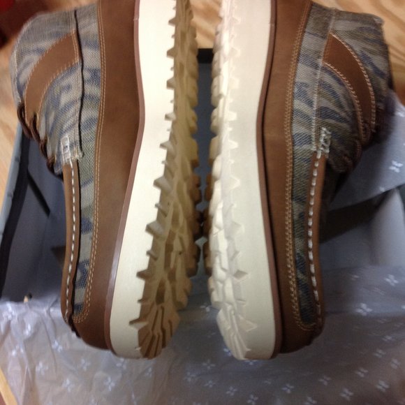 Sun + Stone Men's Kohen Camo Printed Lace Up Chukka Boots 11.5M New in Box - Picture 3 of 13